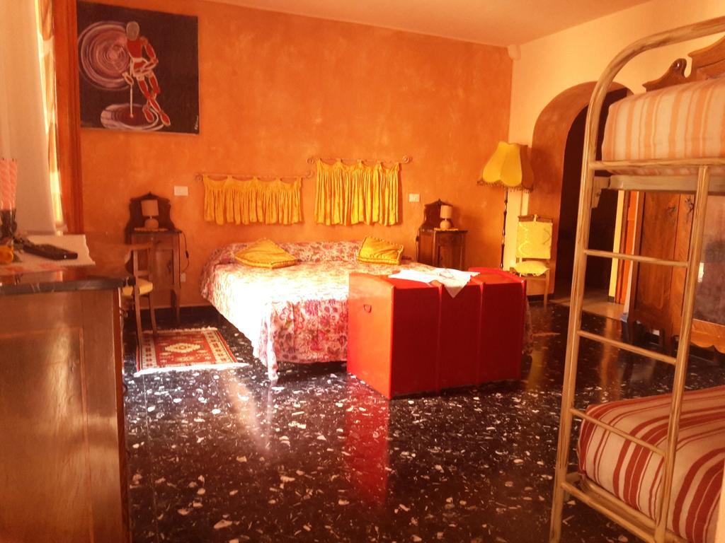 צ'ריאלה B&B Au Caruggiu חדר תמונה