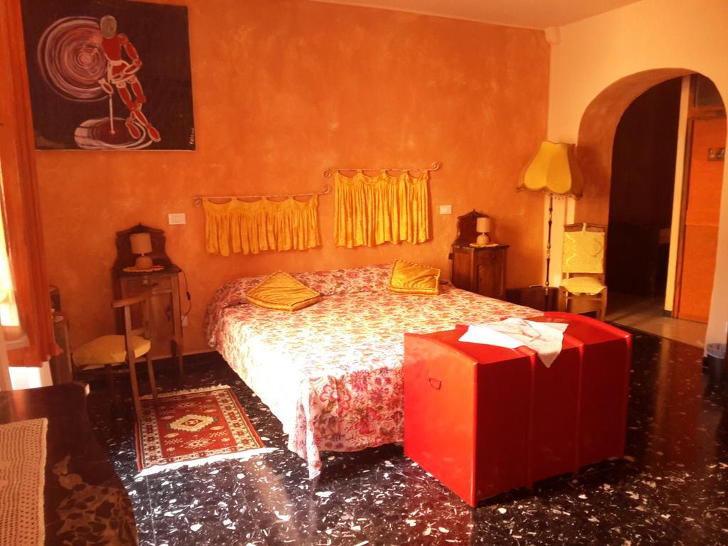 צ'ריאלה B&B Au Caruggiu חדר תמונה