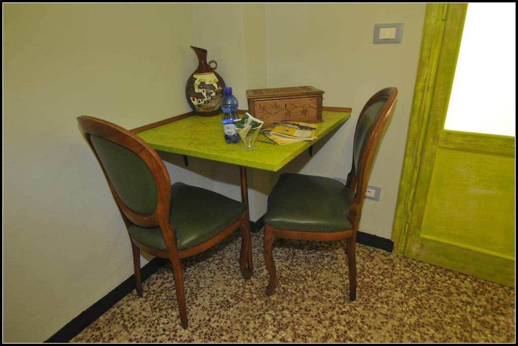 צ'ריאלה B&B Au Caruggiu מראה חיצוני תמונה