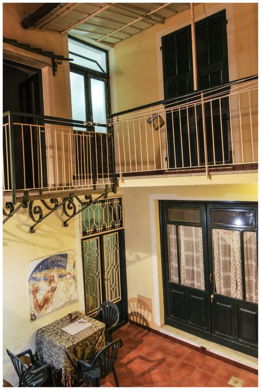 צ'ריאלה B&B Au Caruggiu מראה חיצוני תמונה