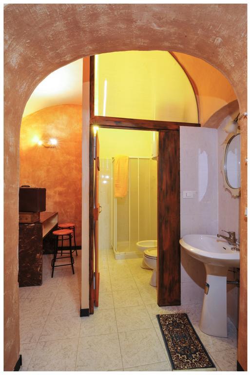 צ'ריאלה B&B Au Caruggiu חדר תמונה